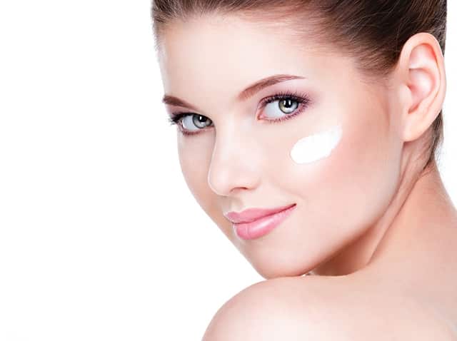 银白色金鱼样子