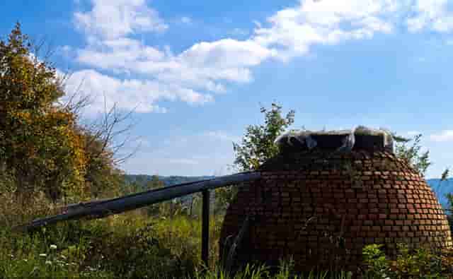 时尚卫衣的搭配技巧(卫衣叠穿的搭配技巧)