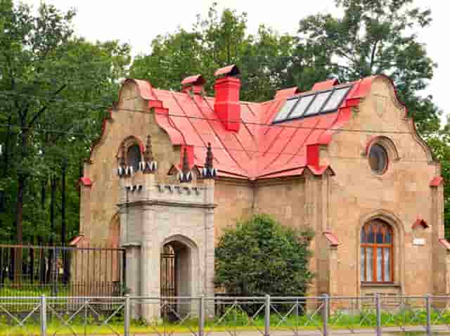 网上卖时尚女装的技巧(瑞尔时尚女装网上)